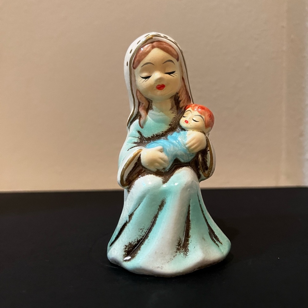 Vintage Mary With Baby Jesus Nativity Figure. Hand Painted, Chalkware.